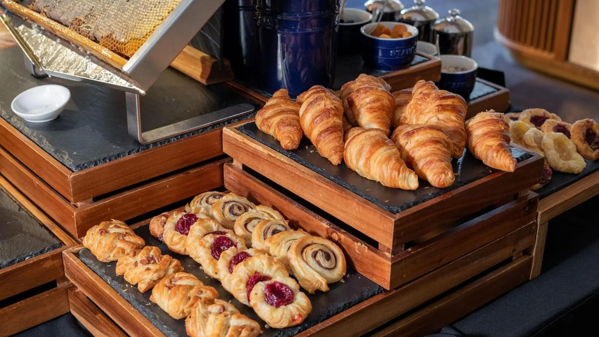 Lume Boutique Hotel, Autograph Collection Frankfurt am Main 4*,  Germany