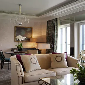 Отель Grandhotel Hessischer Hof - Frankfurt